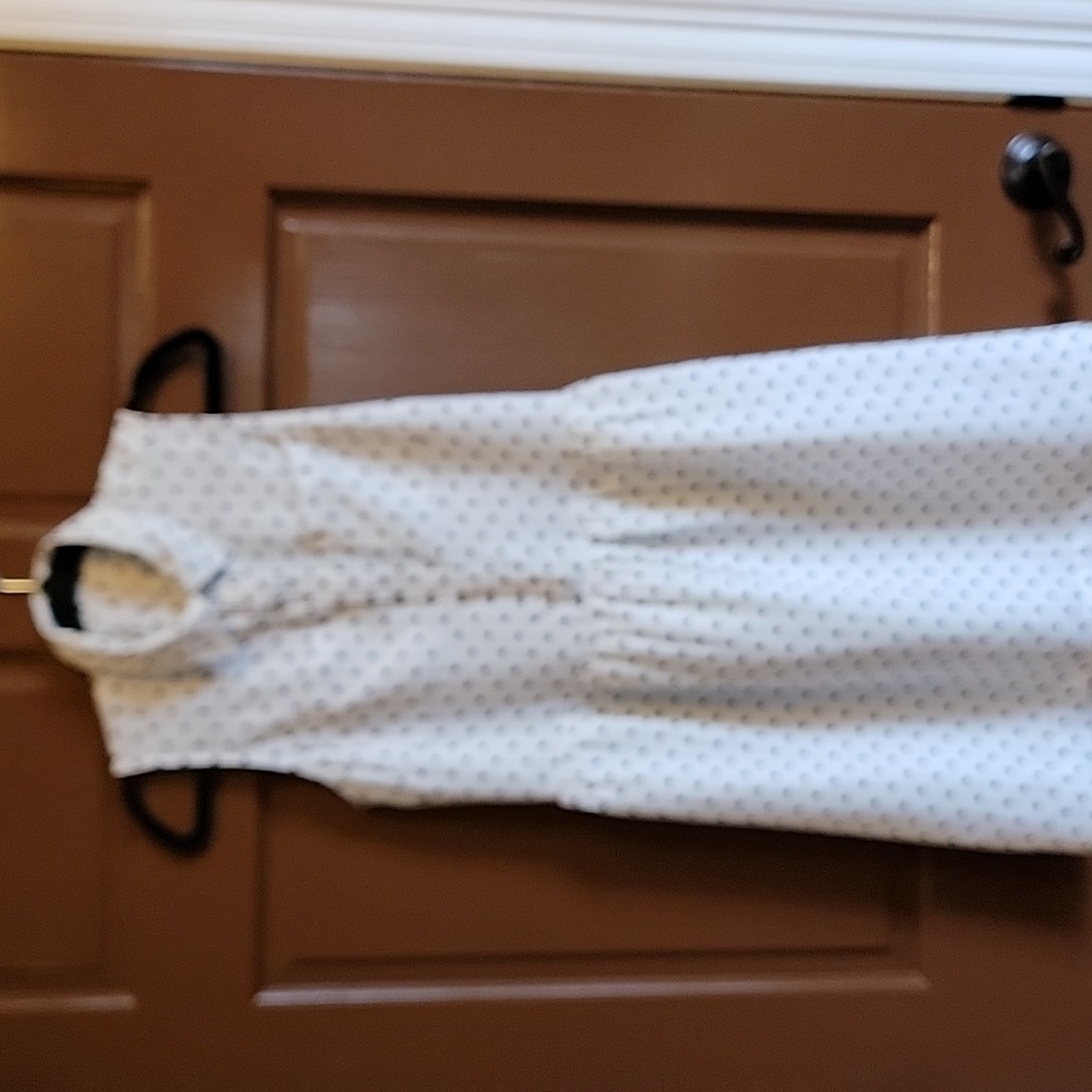 Loft-Linen white sleeveless dress with black polka dots. Collared. Size 0.